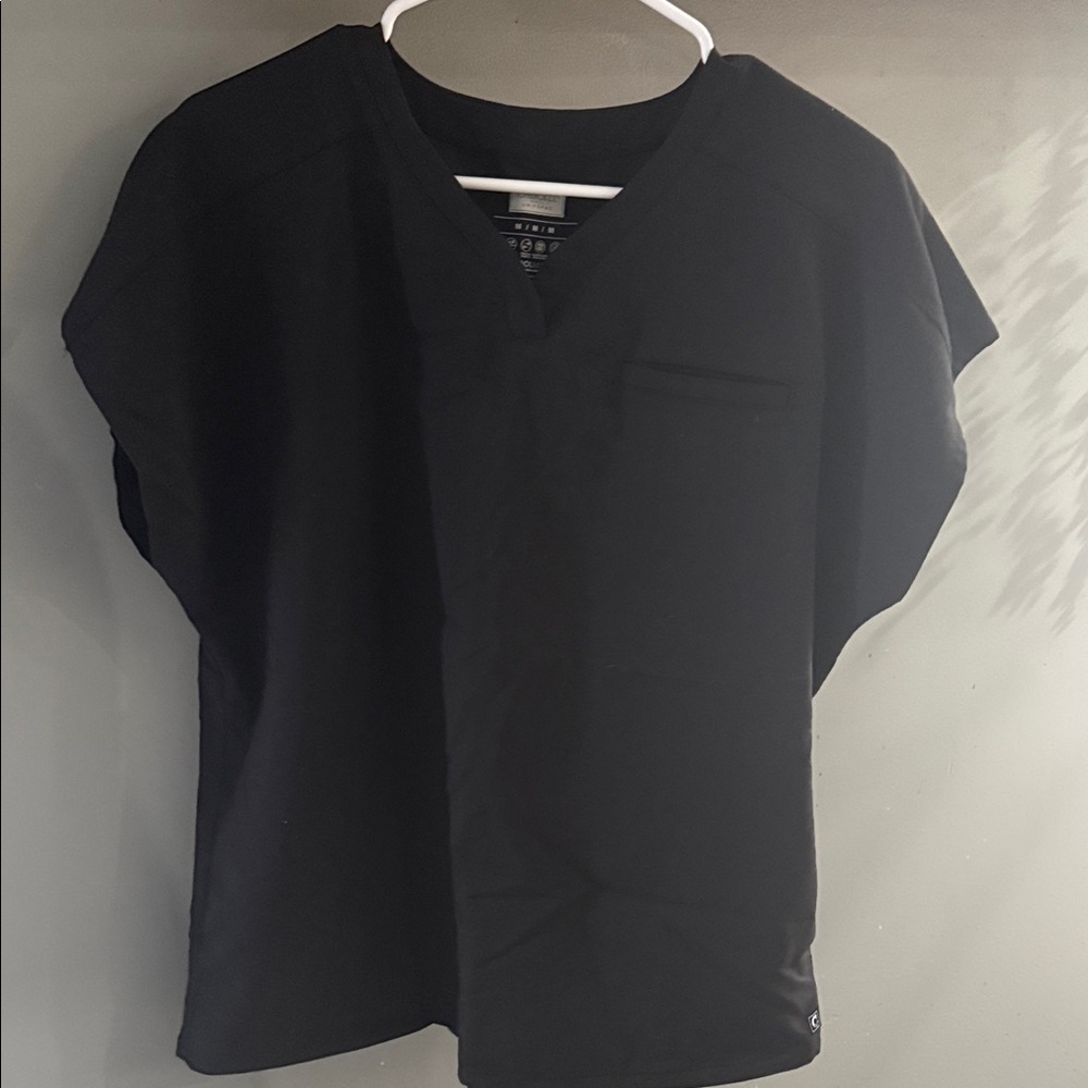Cherokee Women’s Black Short Sleeve Scrub top
